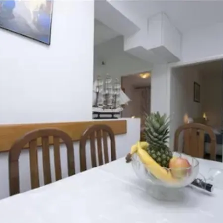 Appartement Neno Primošten