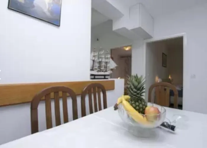 Apartamento Neno Primošten